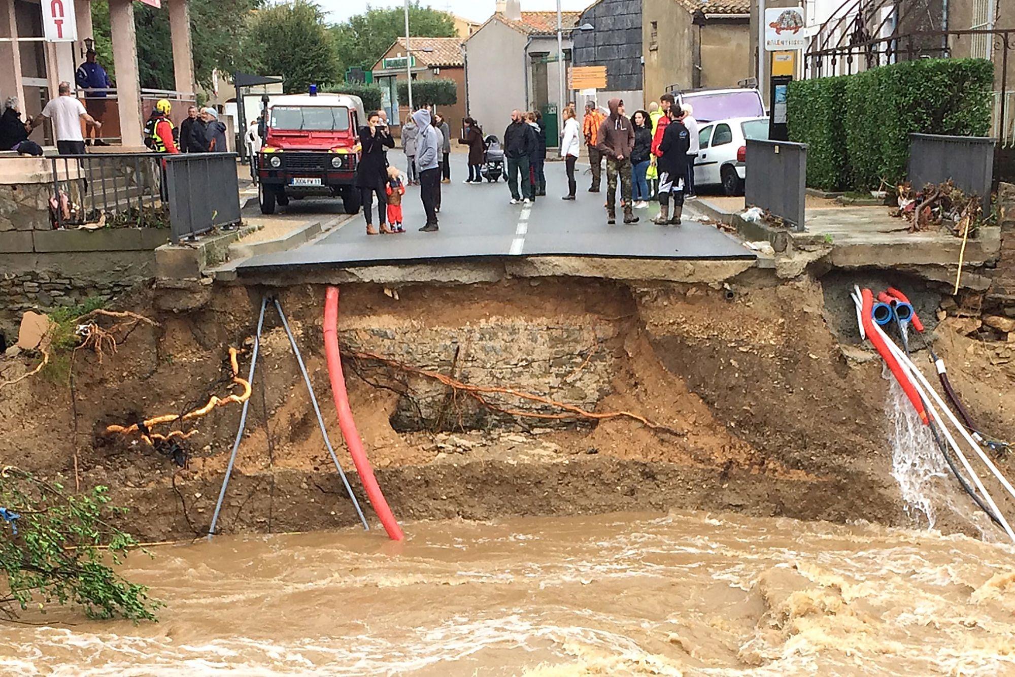 Flash flooding in France kills at least 12