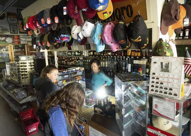 PG&E power shutdown: No coffee, no gas. But Calistoga takes shutdown in stride