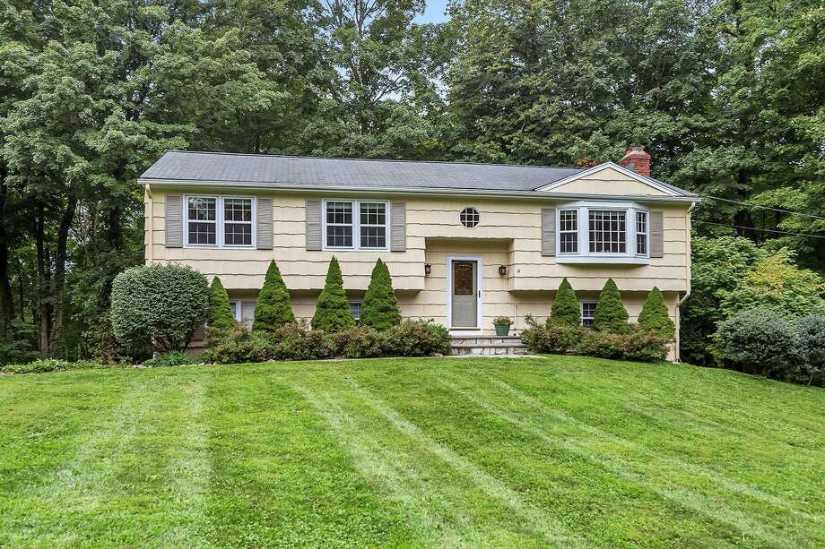 What You Can Buy Movein ready raised ranch in Stonehenge Estates