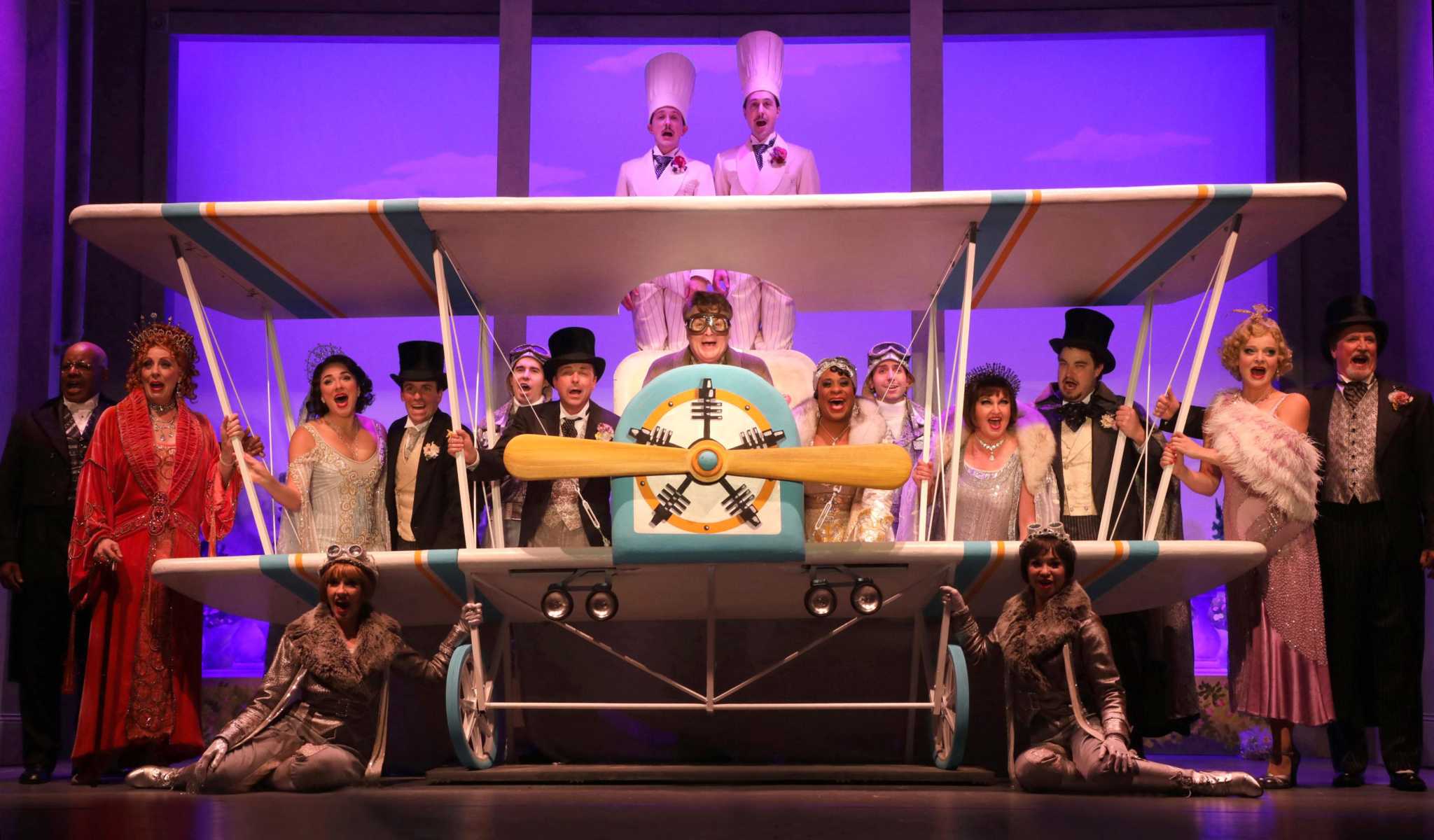 Review Goodspeeds ‘the Drowsy Chaperone Is No Sleeper