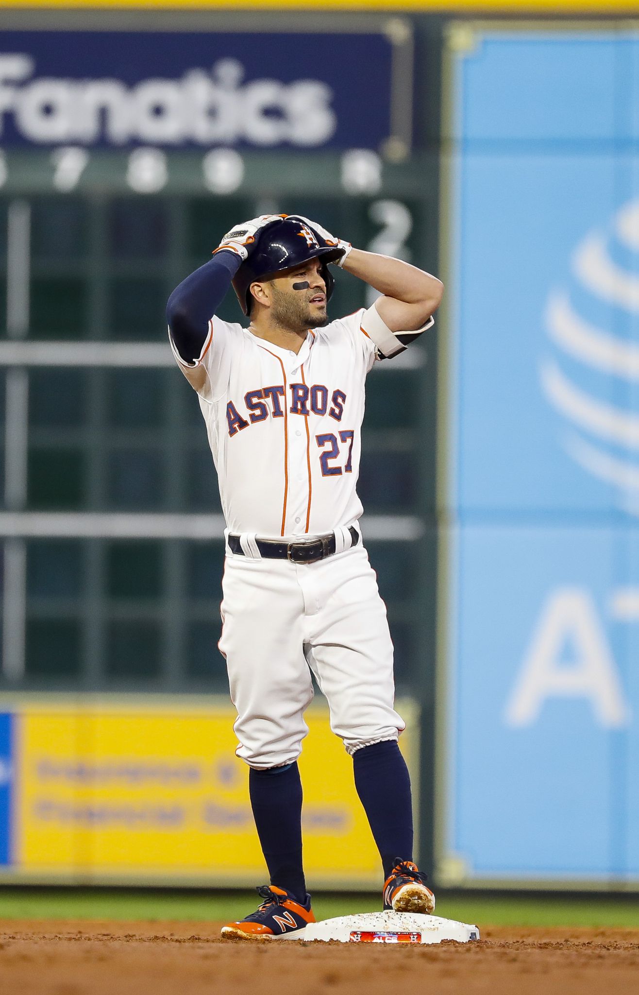 I didn't reach over the wall:' Astros fan denies committing interference on  overturned home run