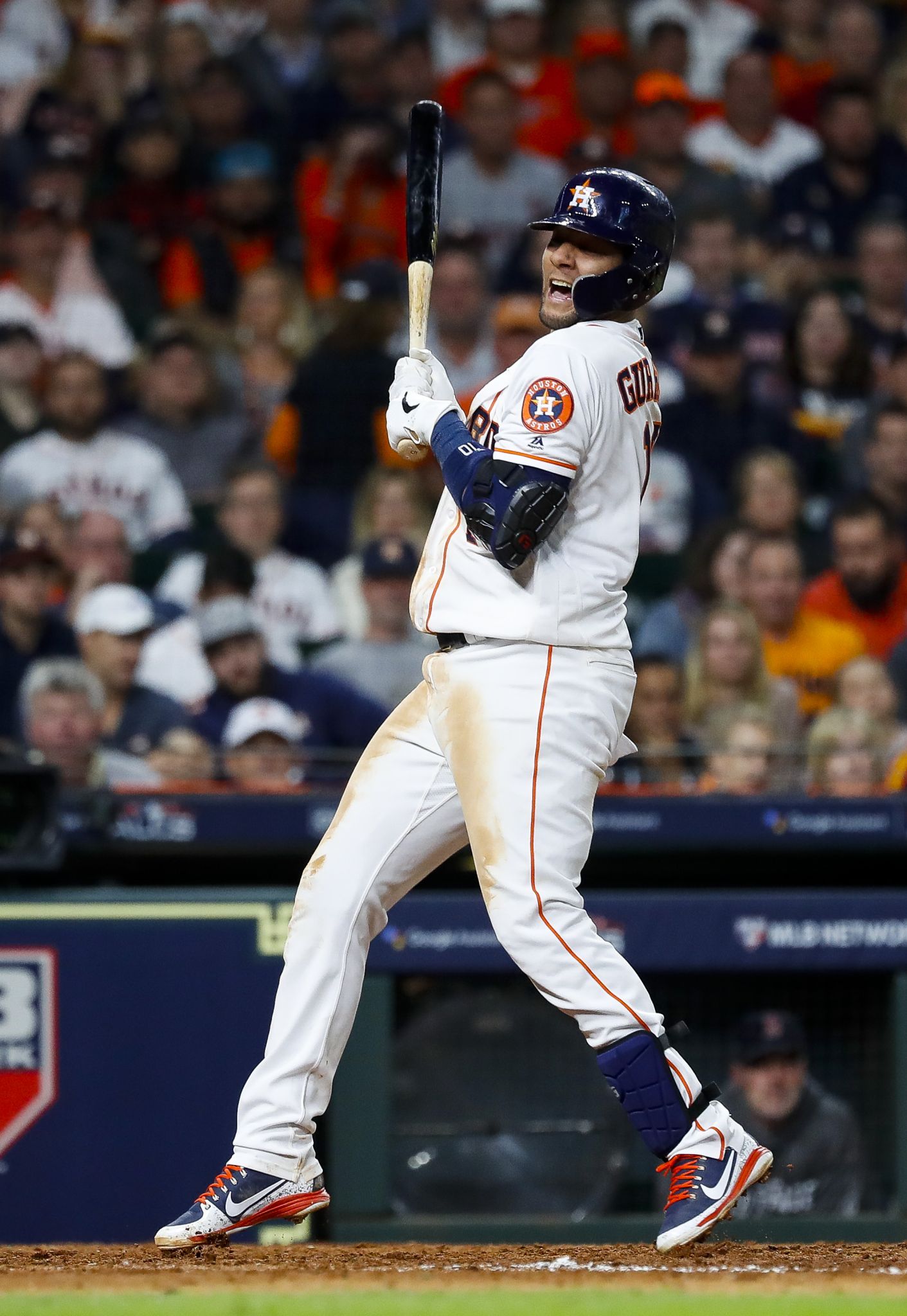 Jackie Bradley Jr.'s three-run home run got a little help from Josh Reddick