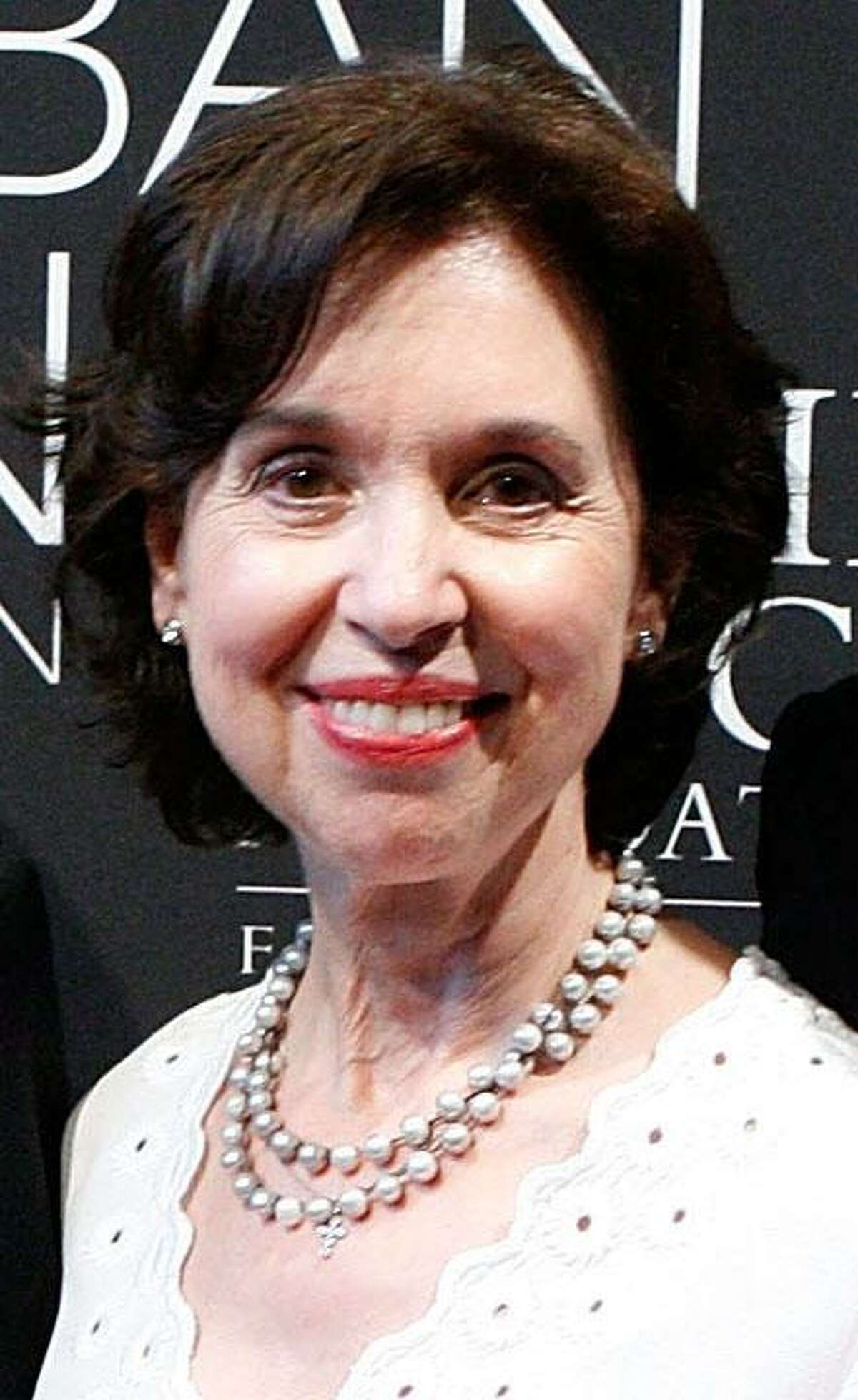 Barbara Dalio attended the Operation Warrior Wellness launch at the Urban Zen Center At Stephan Weiss Studio on June 7, 2011 in New York City.