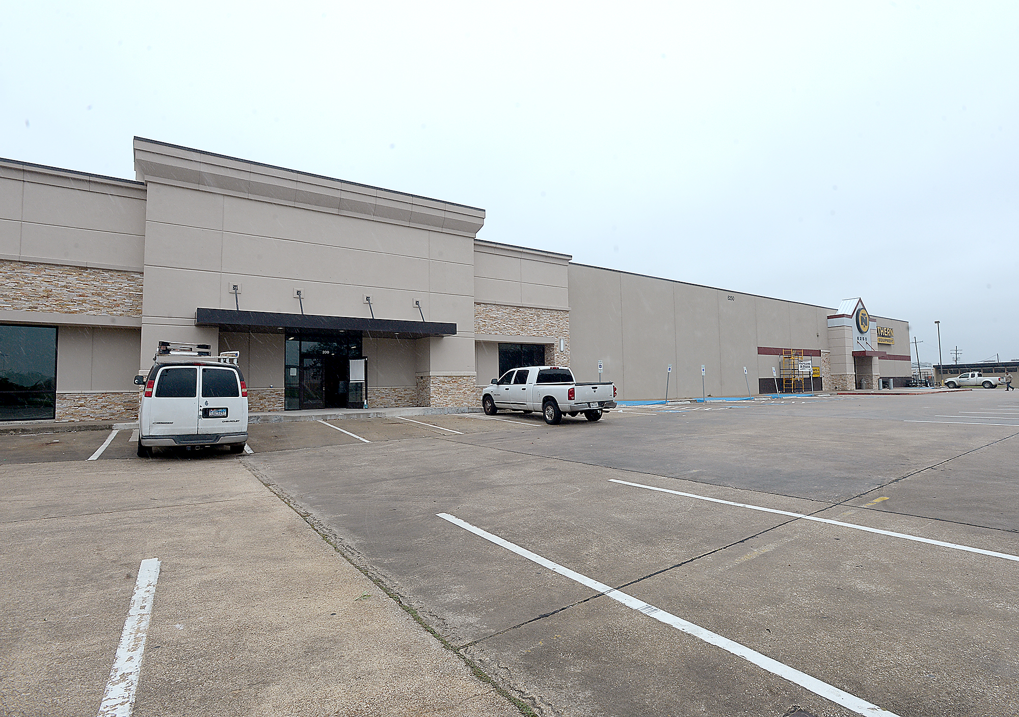 Photos Retail openings closings in SE Texas