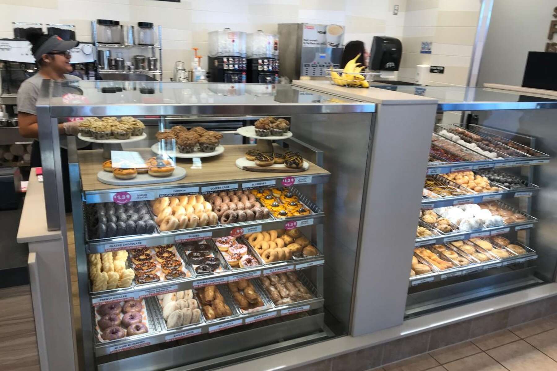 Revamped Dunkin' Donuts in Wallingford provides a glimpse into chain's  future