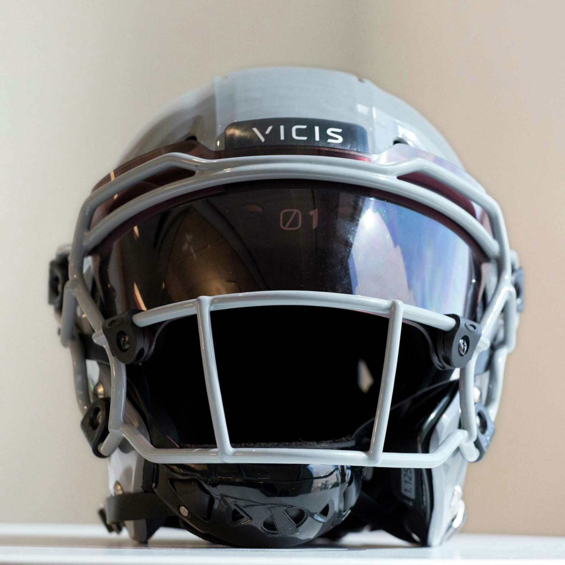 classic full face motorcycle helmets Indian Motorcycle Gloss Stripe Retro Full Face Helmet, Silver