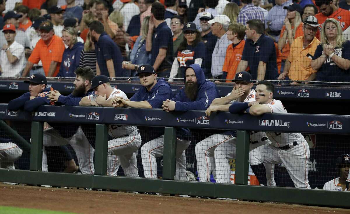 MLB: Red Sox finish off Astros in 5 games, head to World Series