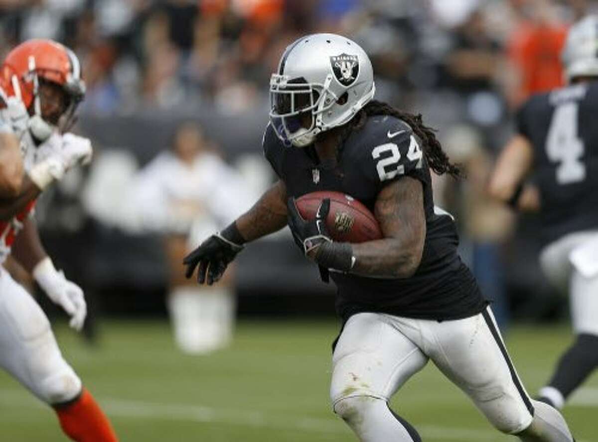 Will Donald Penn or Marshawn Lynch play for Raiders again this season?