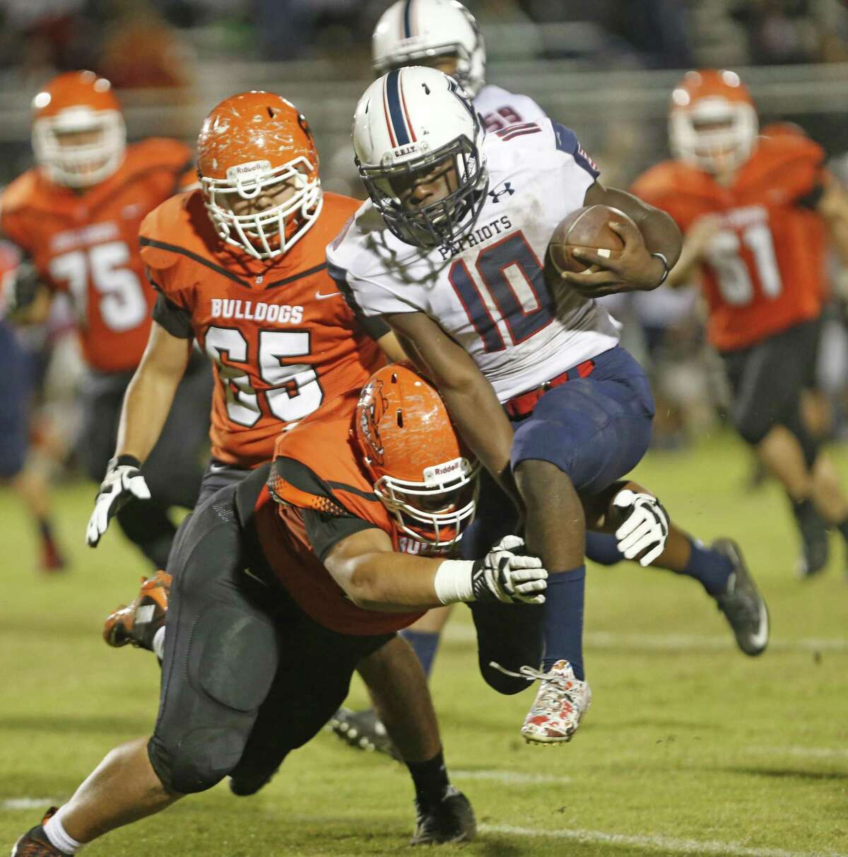 Firstyear SA Veterans Memorial clinches playoff spot