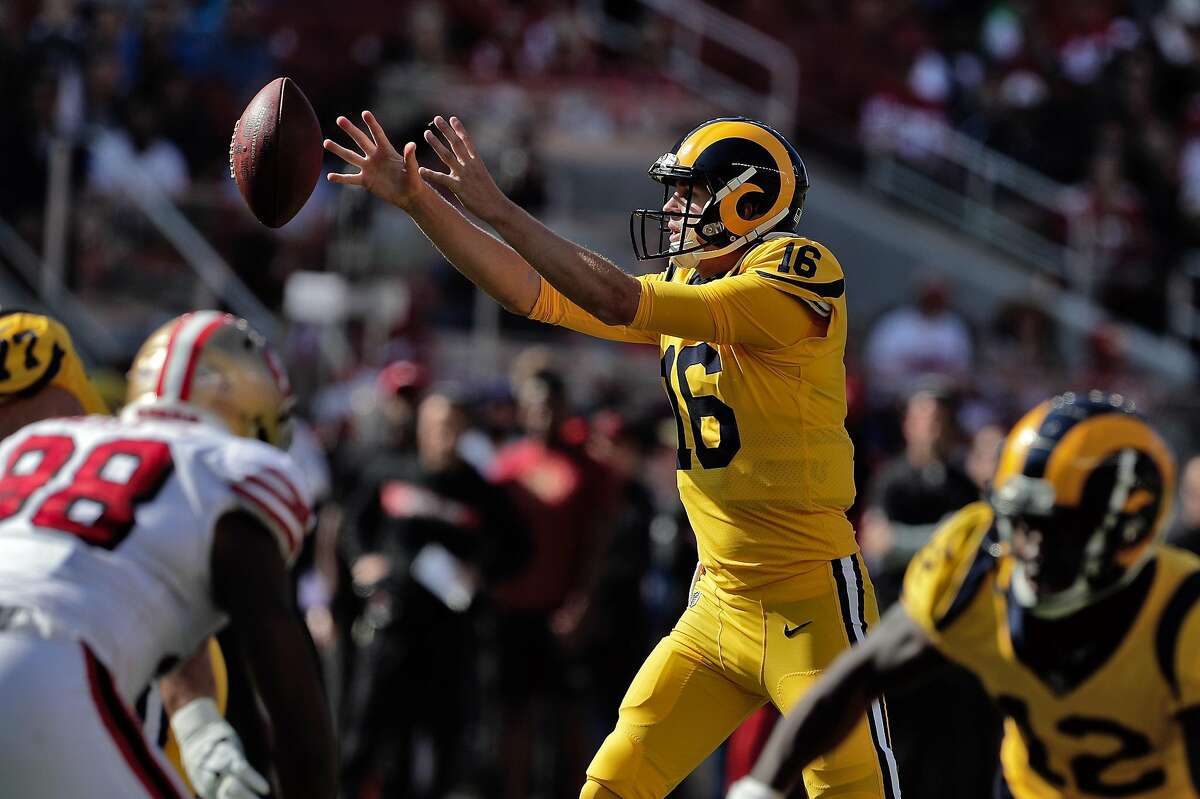 San Francisco 49ers lose to Los Angeles Rams, 39-10