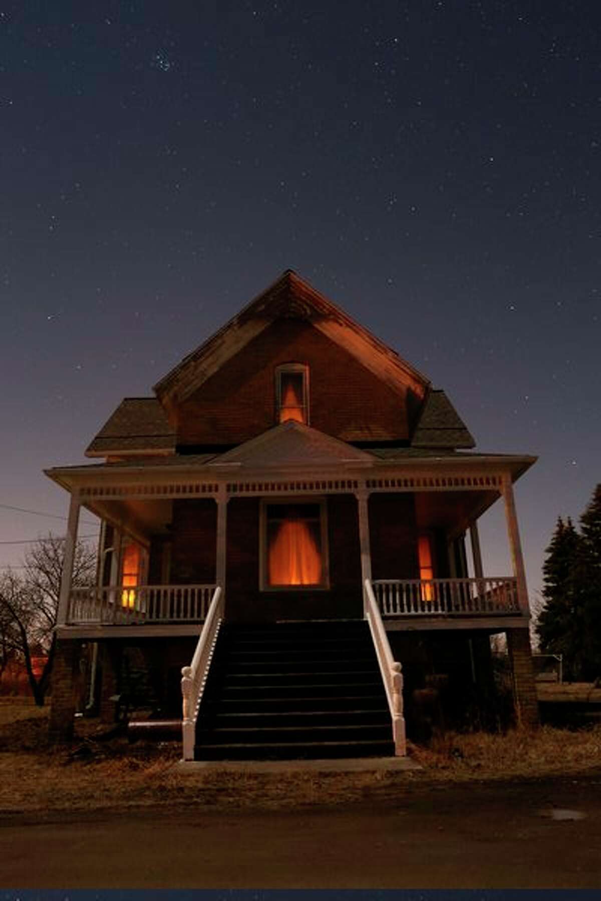 Haunted Saginaw debuts new film at Temple Theatre