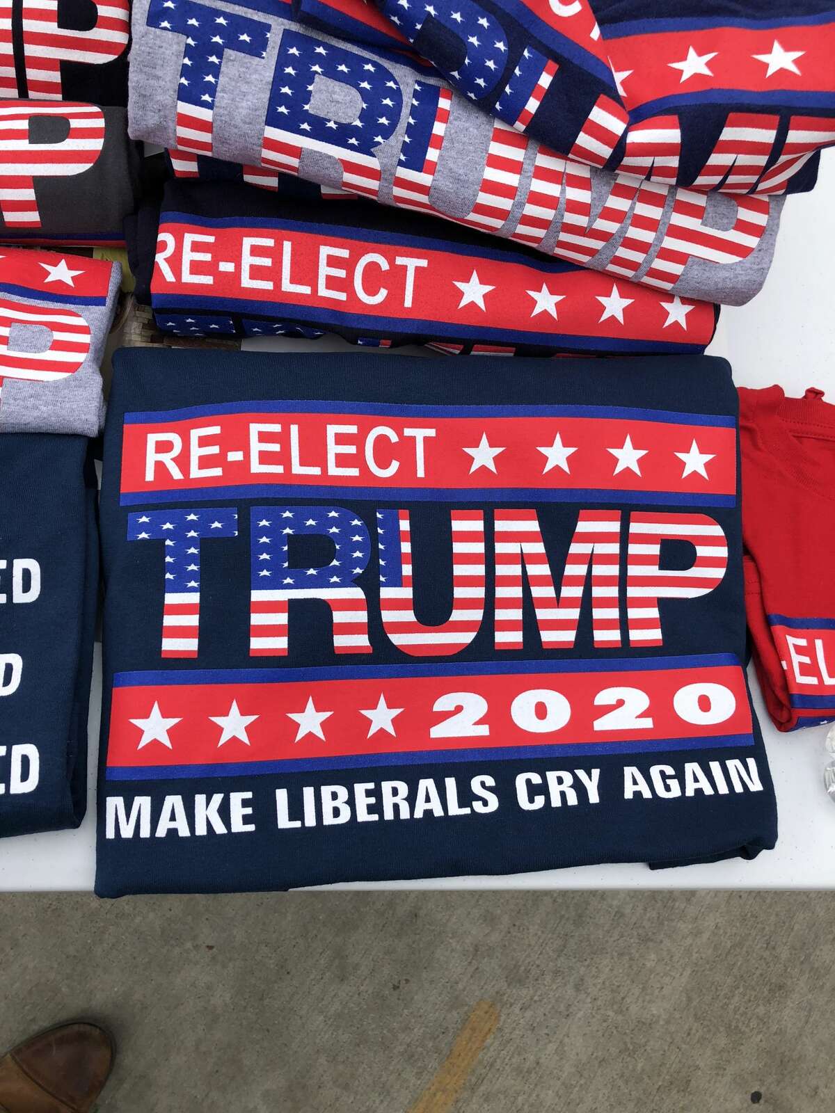 Trump supporters poke fun at liberals with conservative gear at Houston ...