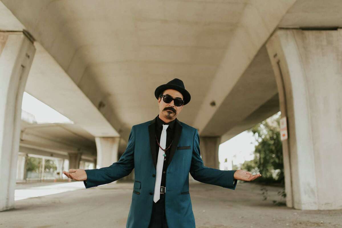 Los Nahuatlatos frontman Nicolas Valdez says he didn’t set out to make a political album but was inspired by the times.