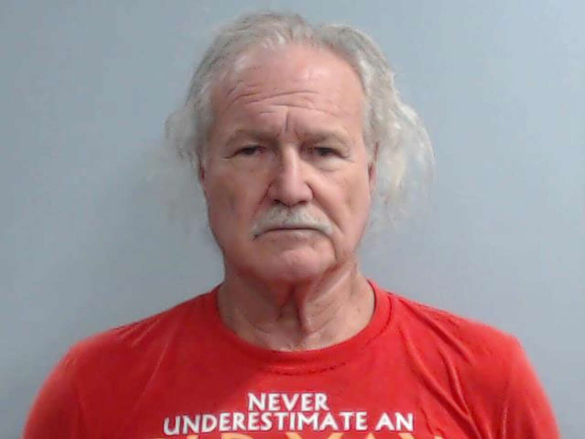 Kentucky State Police recently arrested a 65-year-old Houston area man after he allegedly traveled to the state to have sex with what he thought were two underage children. >>> See recent child porn, child sex assault arrests and convictions in the Houston area