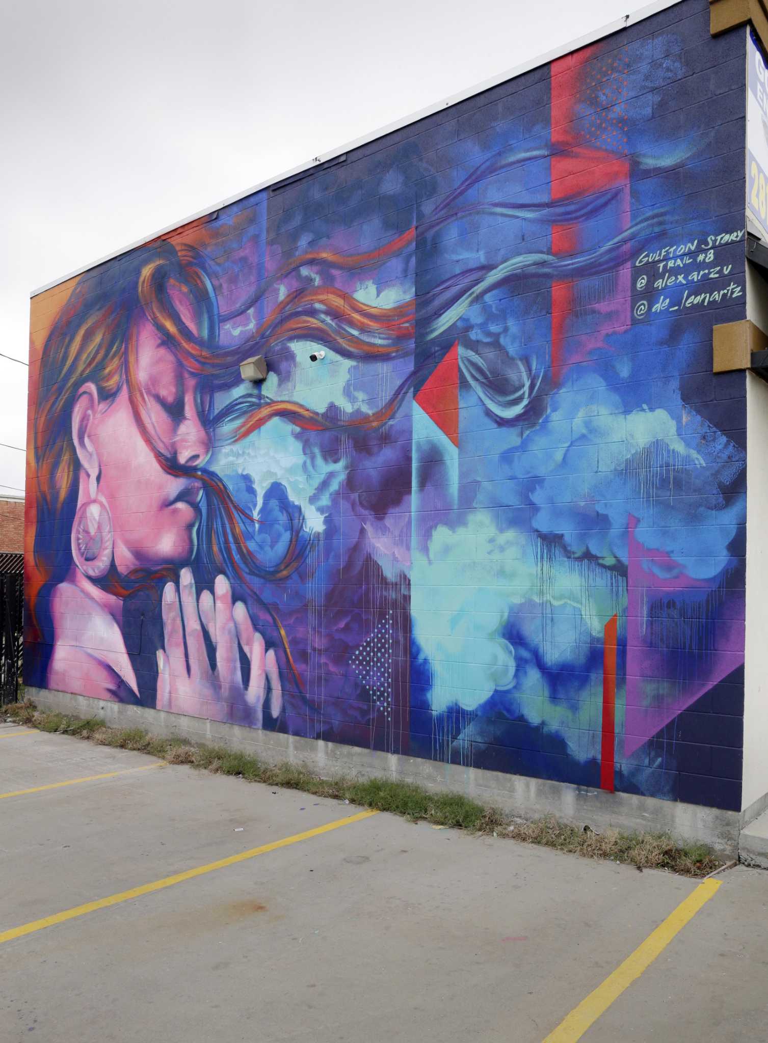 Mural Featuring Nipsey Hussle on the Side of a Restaurant in Glendale  Shopping Center in Dallas, Texas. Editorial Stock Photo - Image of rapper,  nipsey: 177402643