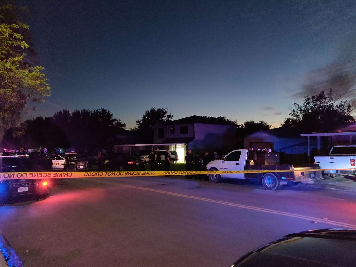 1 dead, 2, critical in Northeast Side shooting