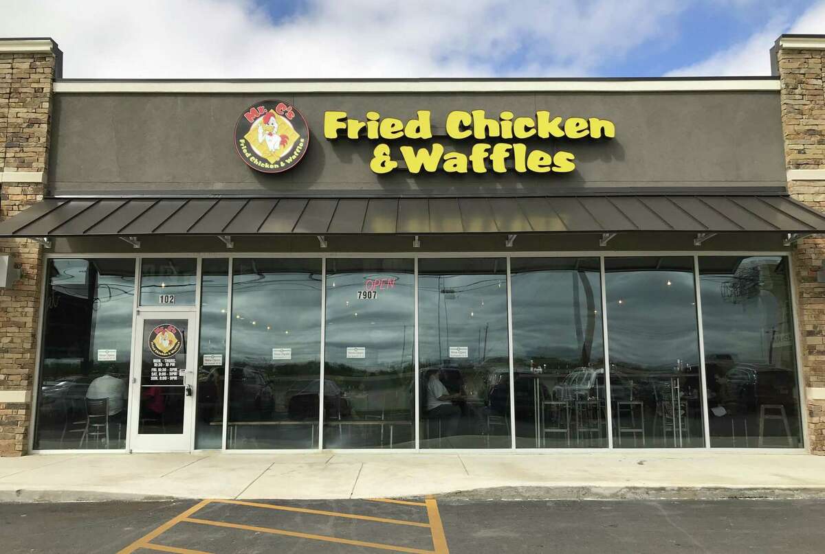 Review Southern comfort is the daily special at Mr. C’s Fried Chicken