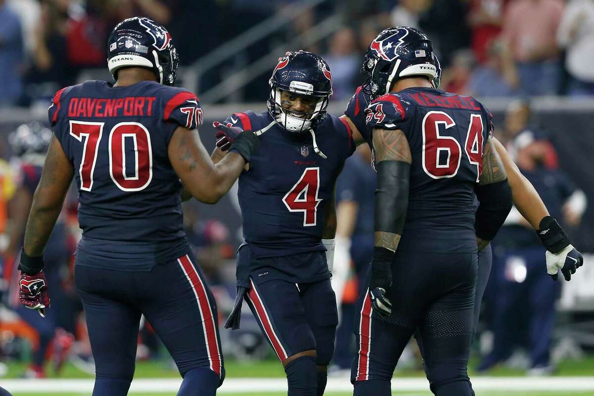 Texans' offensive line improving recently