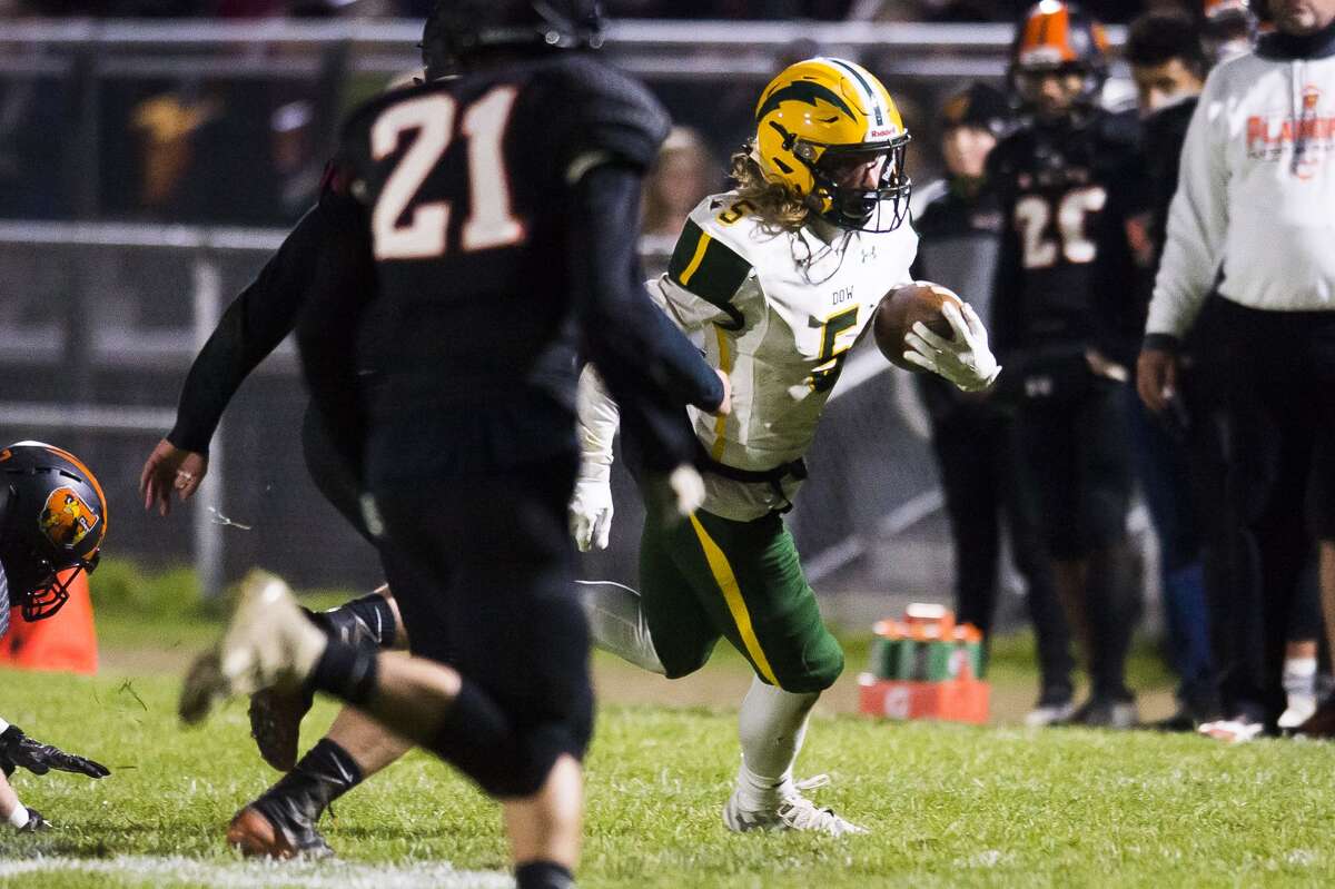 Dow vs. Flushing football Oct. 26, 2018