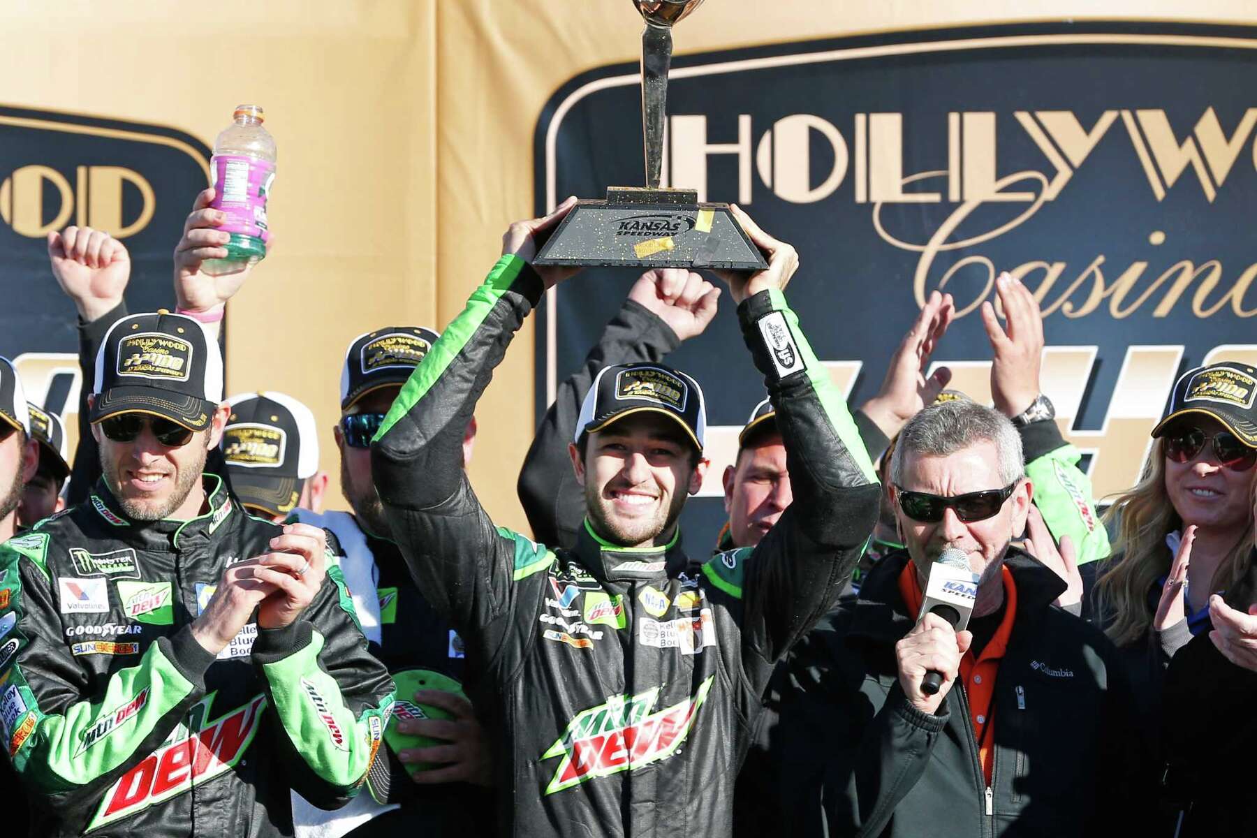 Elliott on a hot streak at right time
