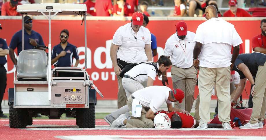 Uh S Courtney Lark Very Questionable For Game Against Smu