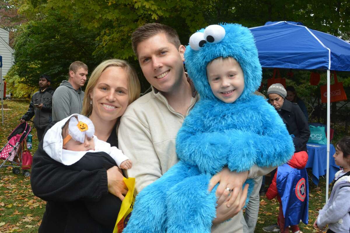 The Fairfield Museum and History Center, in partnership with the Town of Fairfield, held its annual “Halloween on the Green” event on October 28, 2018 on the Museum Commons nearby the Historic Town Green.  Kids and families enjoyed trick-or-treating, giveaways, food trucks, a bounce house and other kid-friendly activities. Were you SEEN?