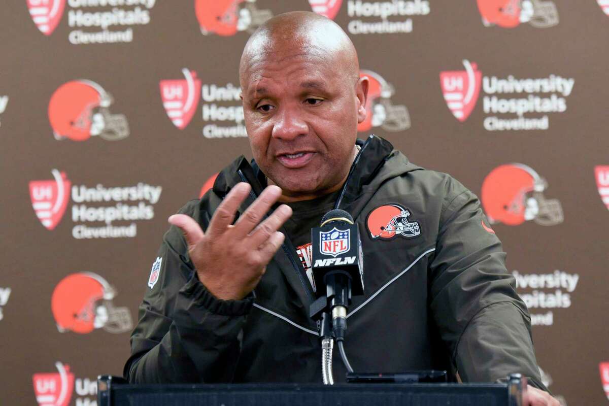 Cleveland Browns coach Hue Jackson meets with reporters after an NFL football game against the Pittsburgh Steelers in Pittsburgh, Sunday, Oct. 28, 2018. The Steelers won 33-18.
