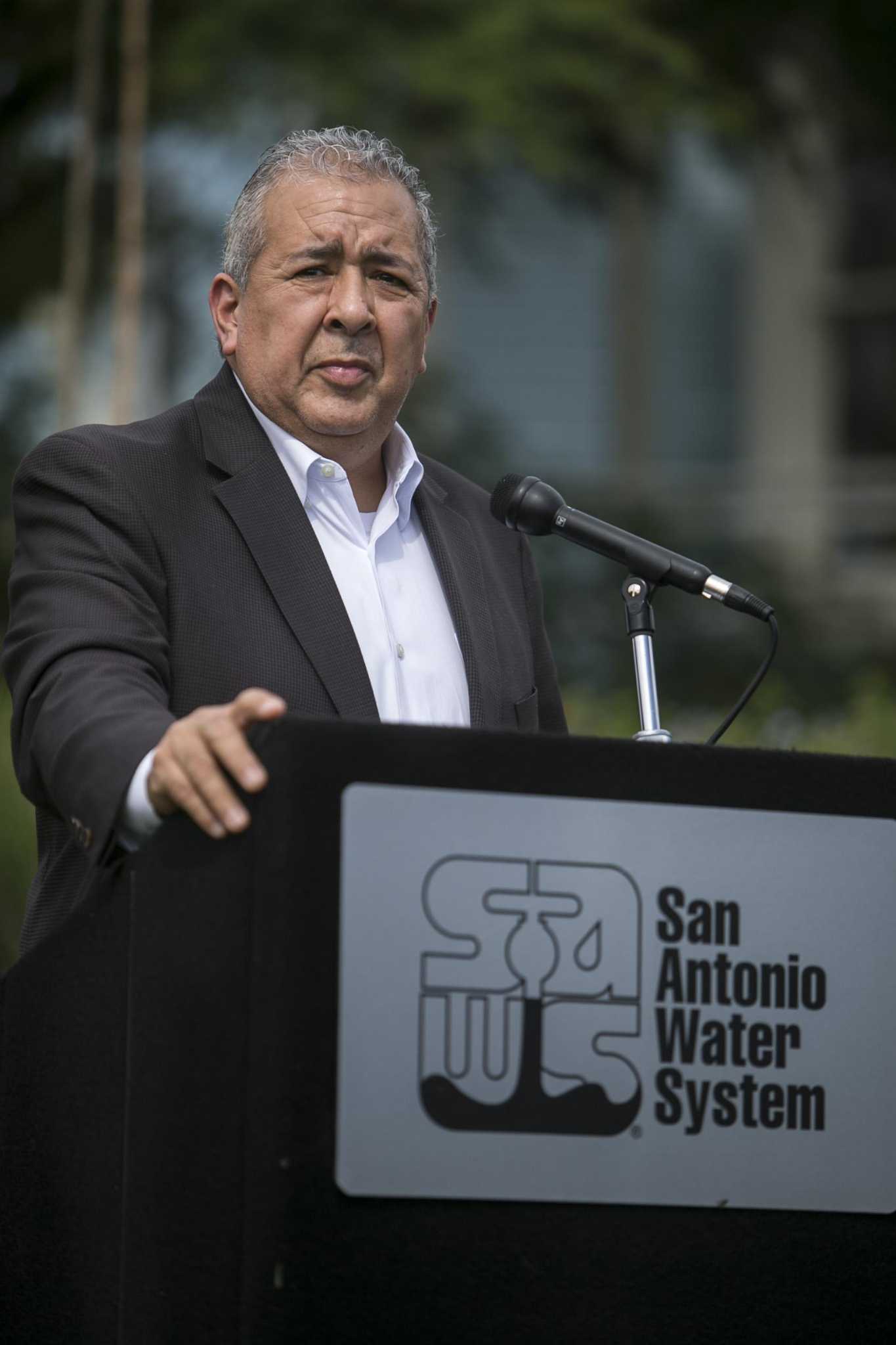 Jefferson: 'Knee-capping' reform — San Antonio Water System is trying to kill a proposed cap on CEO pay, scrutiny of high-dollar projects and other controls before voters can weigh in - Vimarsana News