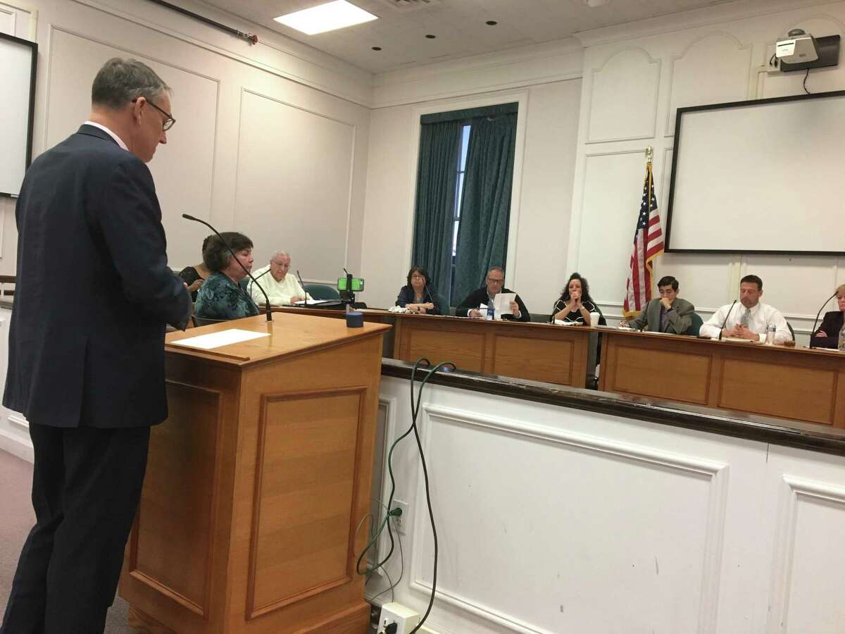 Connecticut Office of Policy & Management Secretary and MARB Chairman Benjamin Barnes addresses the West Haven City Council Monday.