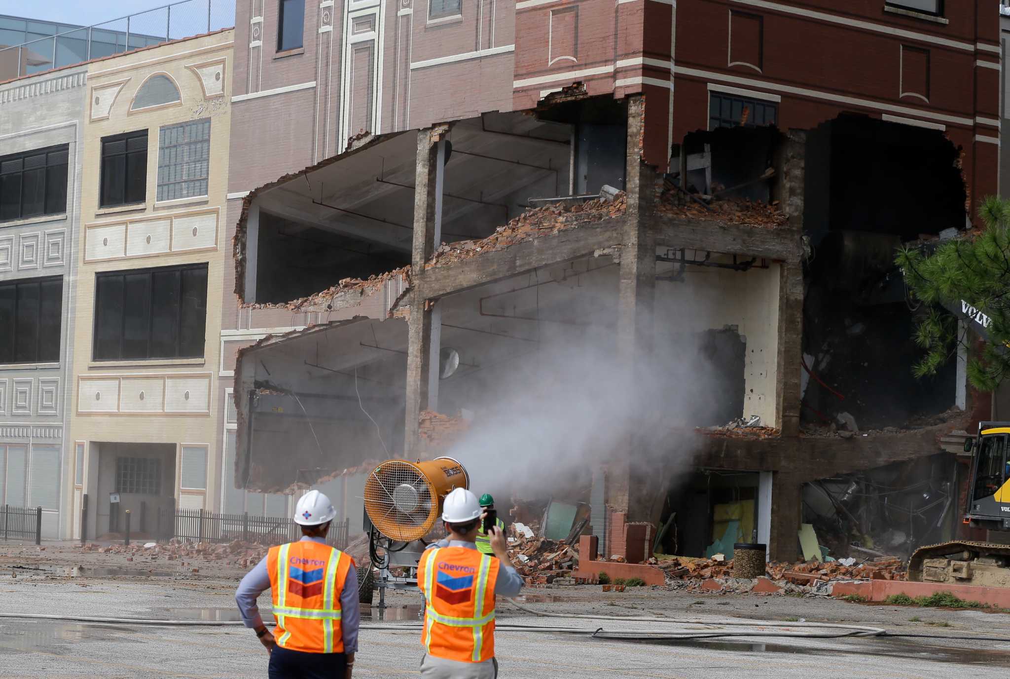 Downtown landmark Houston Press building reduced to rubble