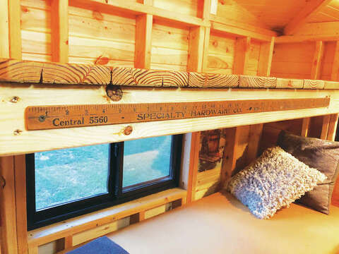 A Luxury Treehouse Makes A Tiny Home Alton Telegraph