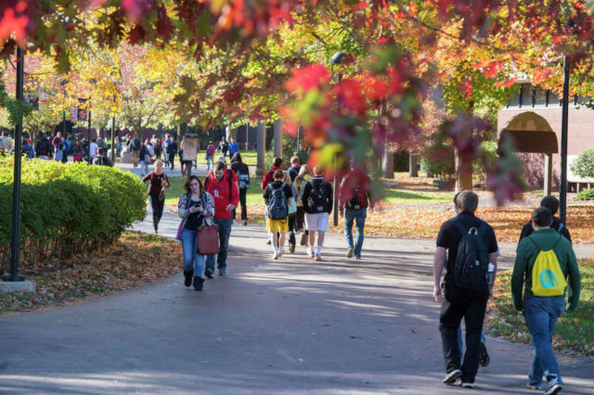 SIUE offers more than $4M in new grants for Illinois students