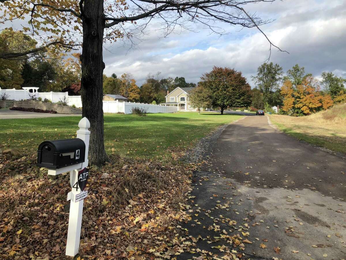 Developer sues North Haven zoning board; claims it acted “illegally, arbitrarily, capriciously