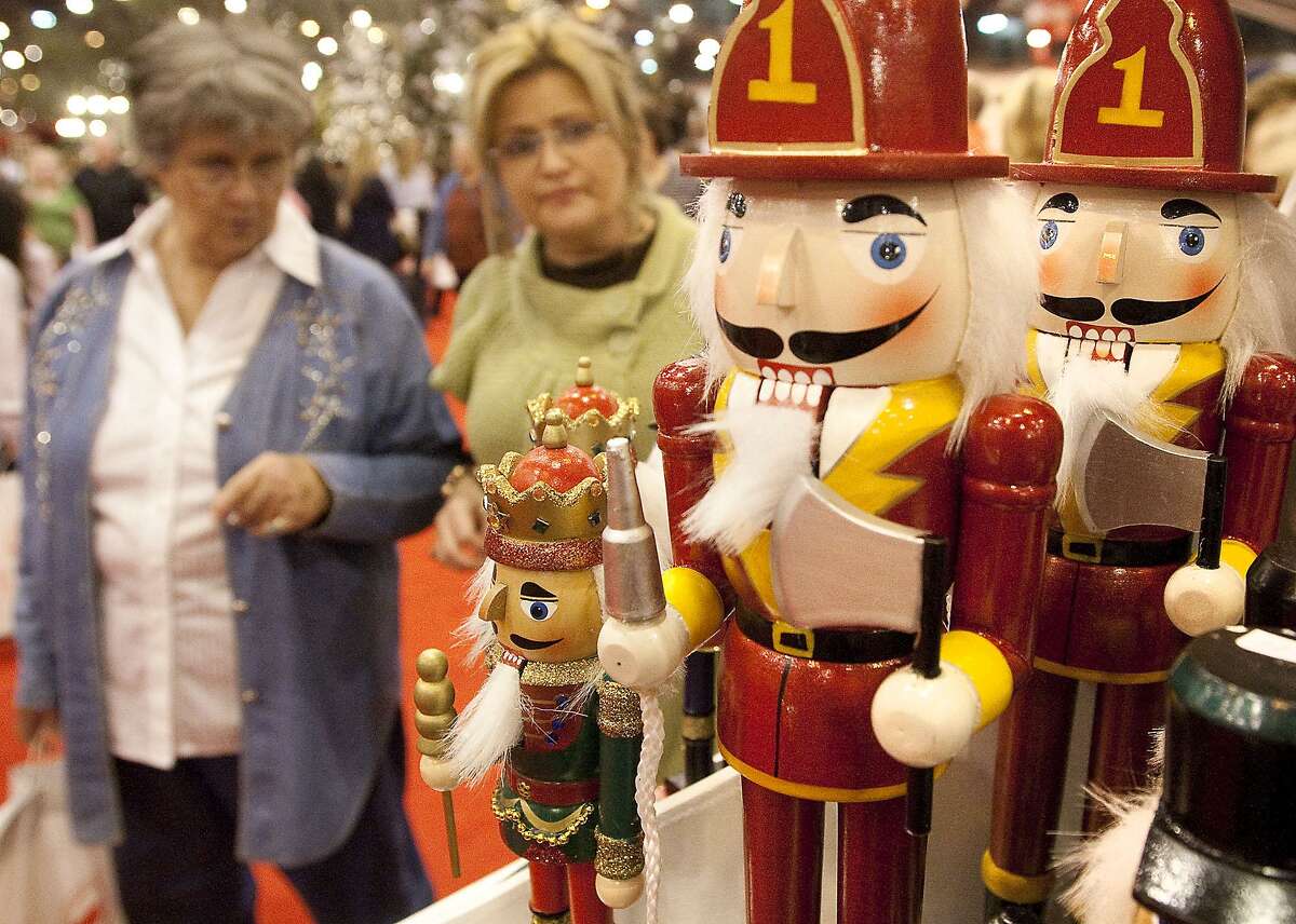 Ready, set, shop! Nutcracker Market party marks holiday tradition