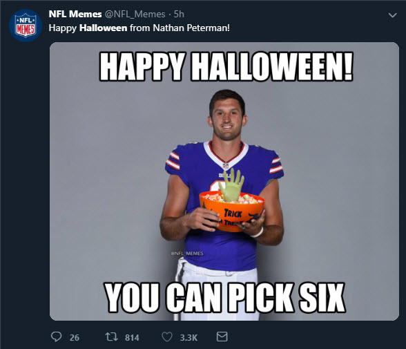 NFL Memes - This Halloween costume 