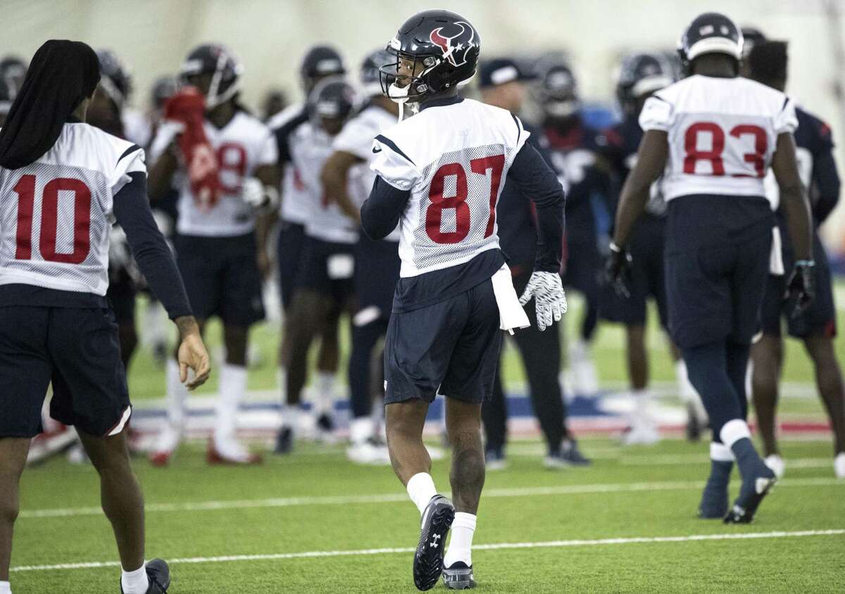 Houston Texans wide receiver Demaryius Thomas takes the practice field at The Methodist Training Center on Wednesday, Oct. 31, 2018, in Houston. Thomas was aquired by the Texans in an NFL trade deadline deal with the Denver Broncos.