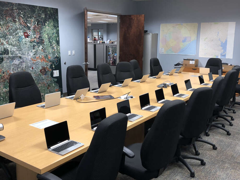 Computer Lab Dedicated To Houston Veterans Community To Open