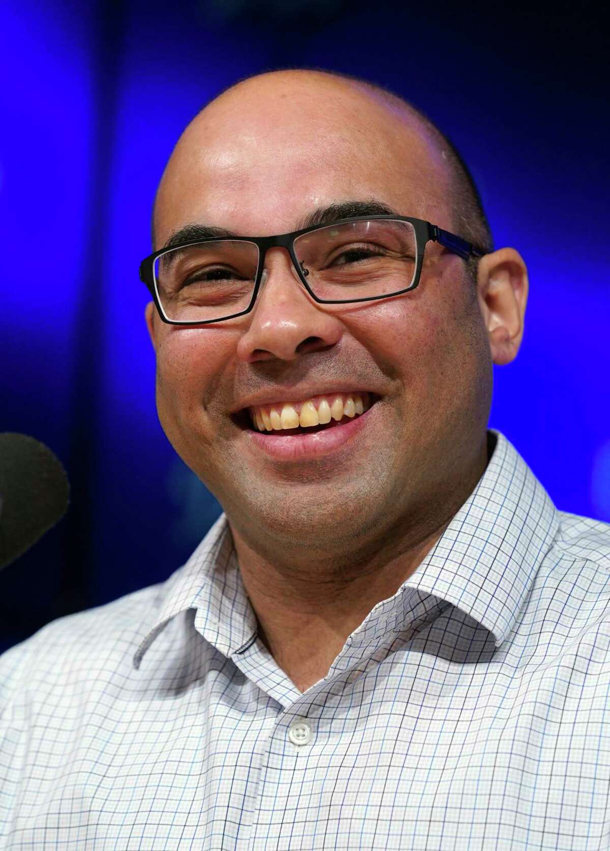 Giants Target Dodgers Exec Farhan Zaidi To Be New Boss