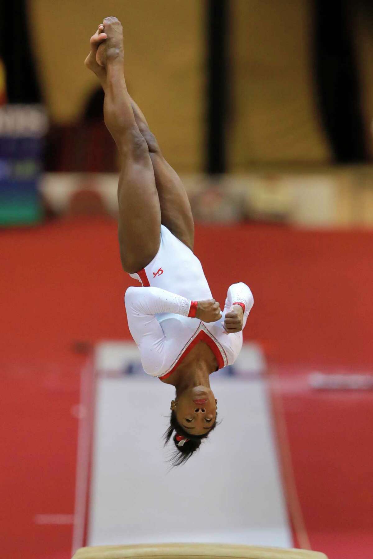 Simone Biles Adds Gold Silver To Record Worlds Haul 