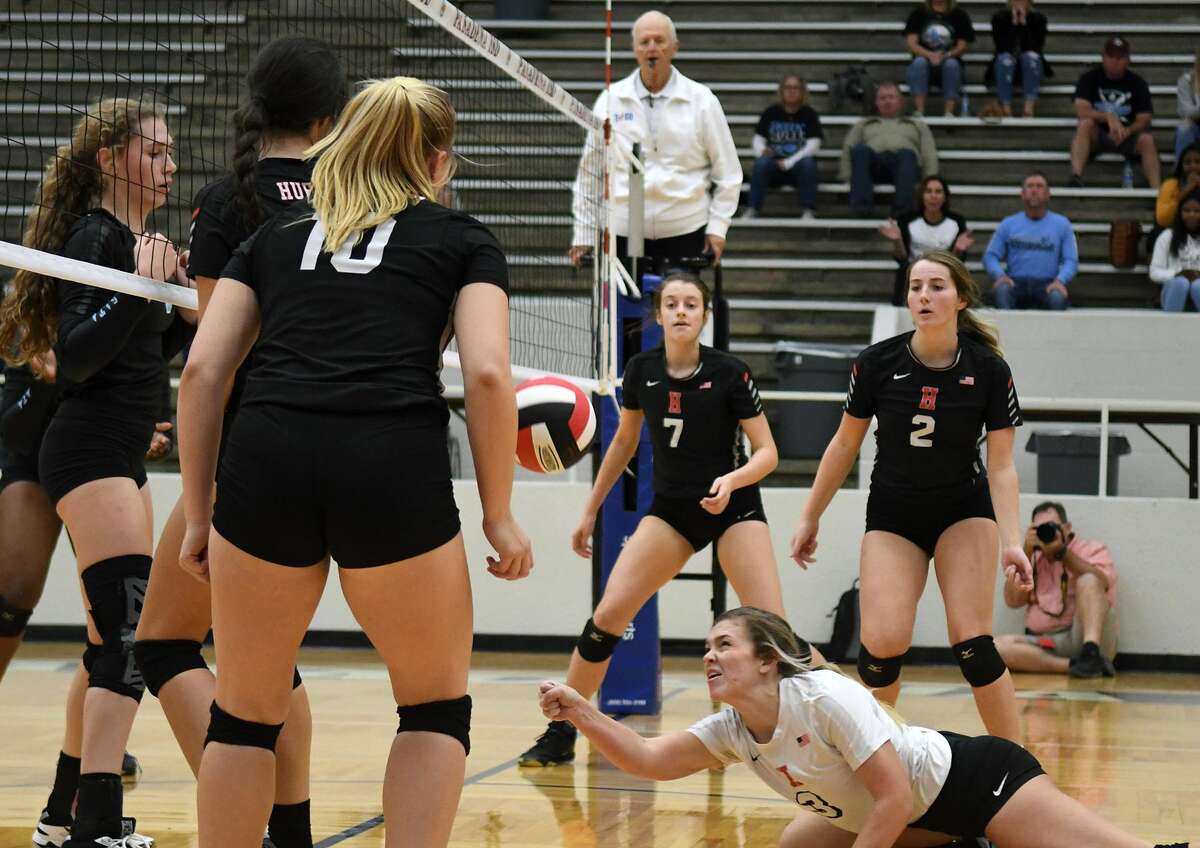Volleyball Hargrave's playoff run continues with sweep of Sweeny