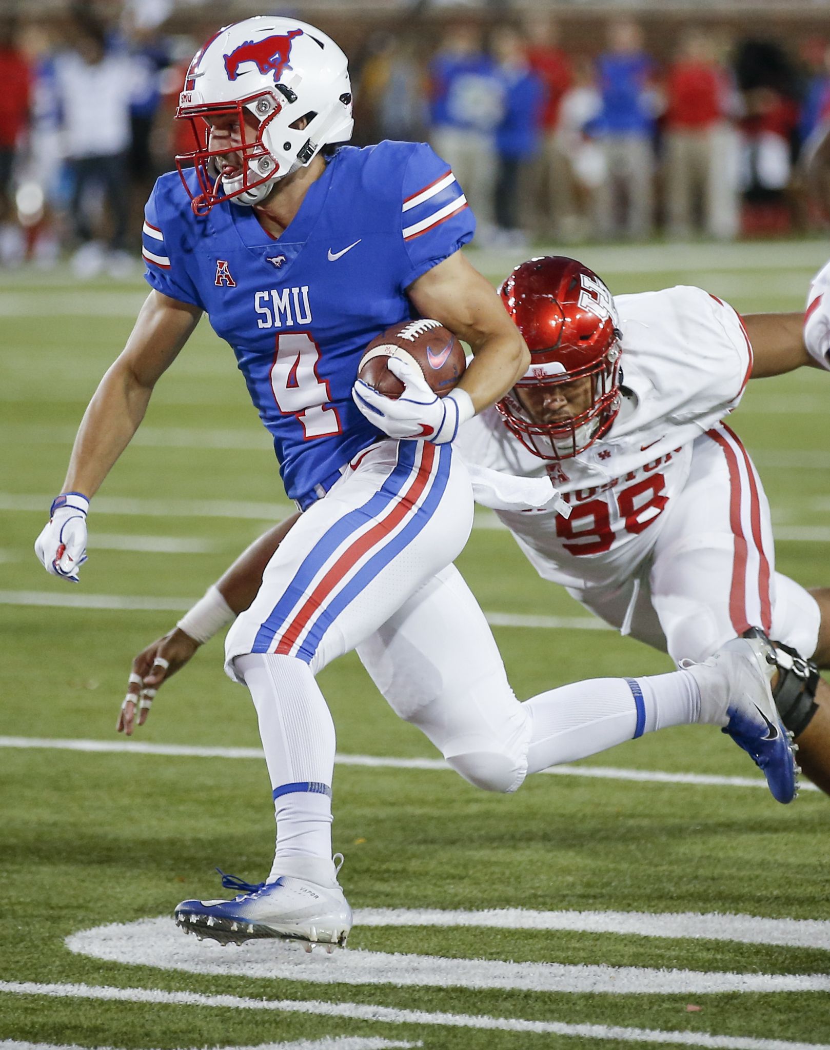 UH suffers stunning loss to SMU