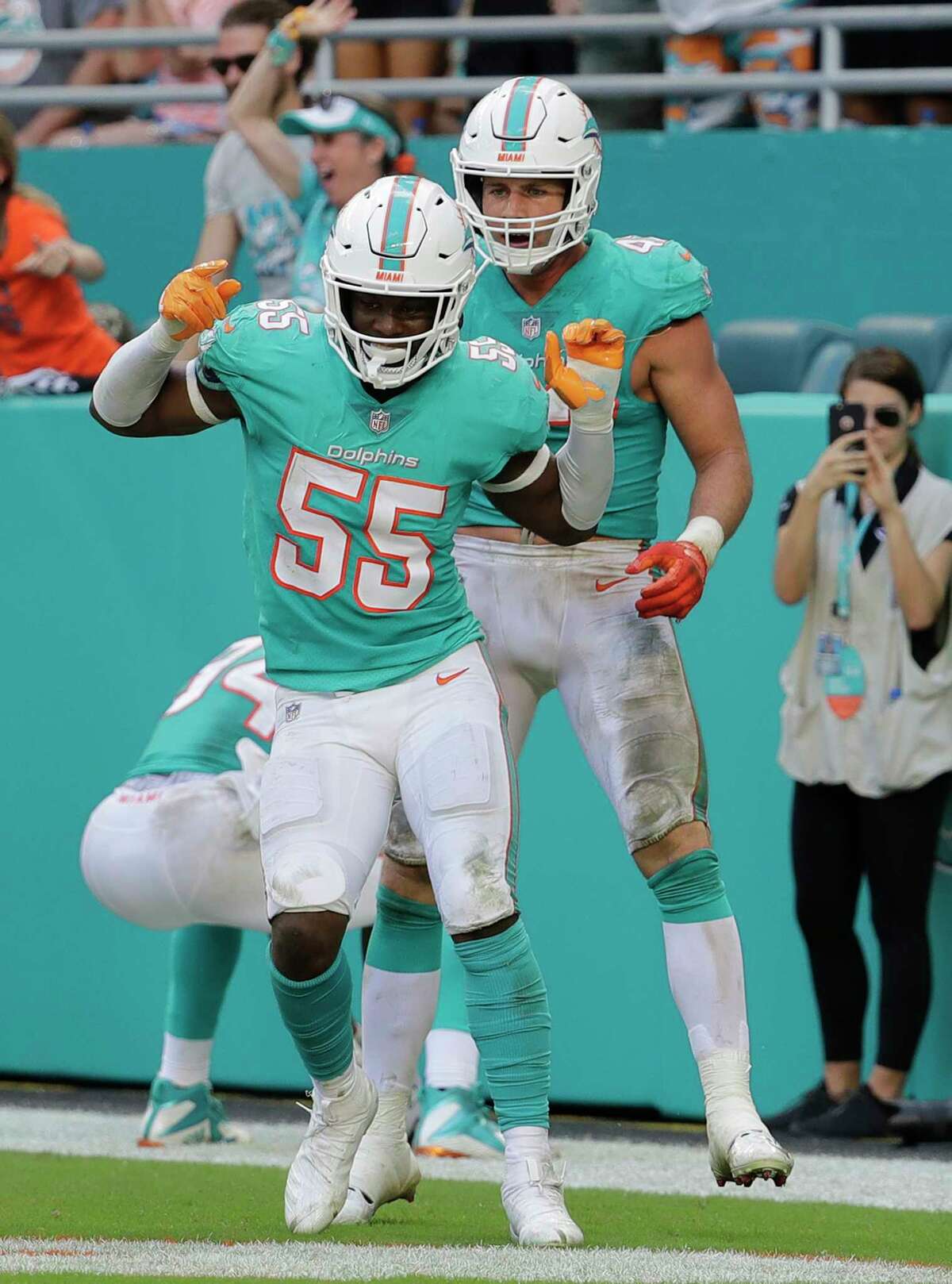 4 interceptions help Miami Dolphins beat Sam Darnold, NY Jets, 13-6 