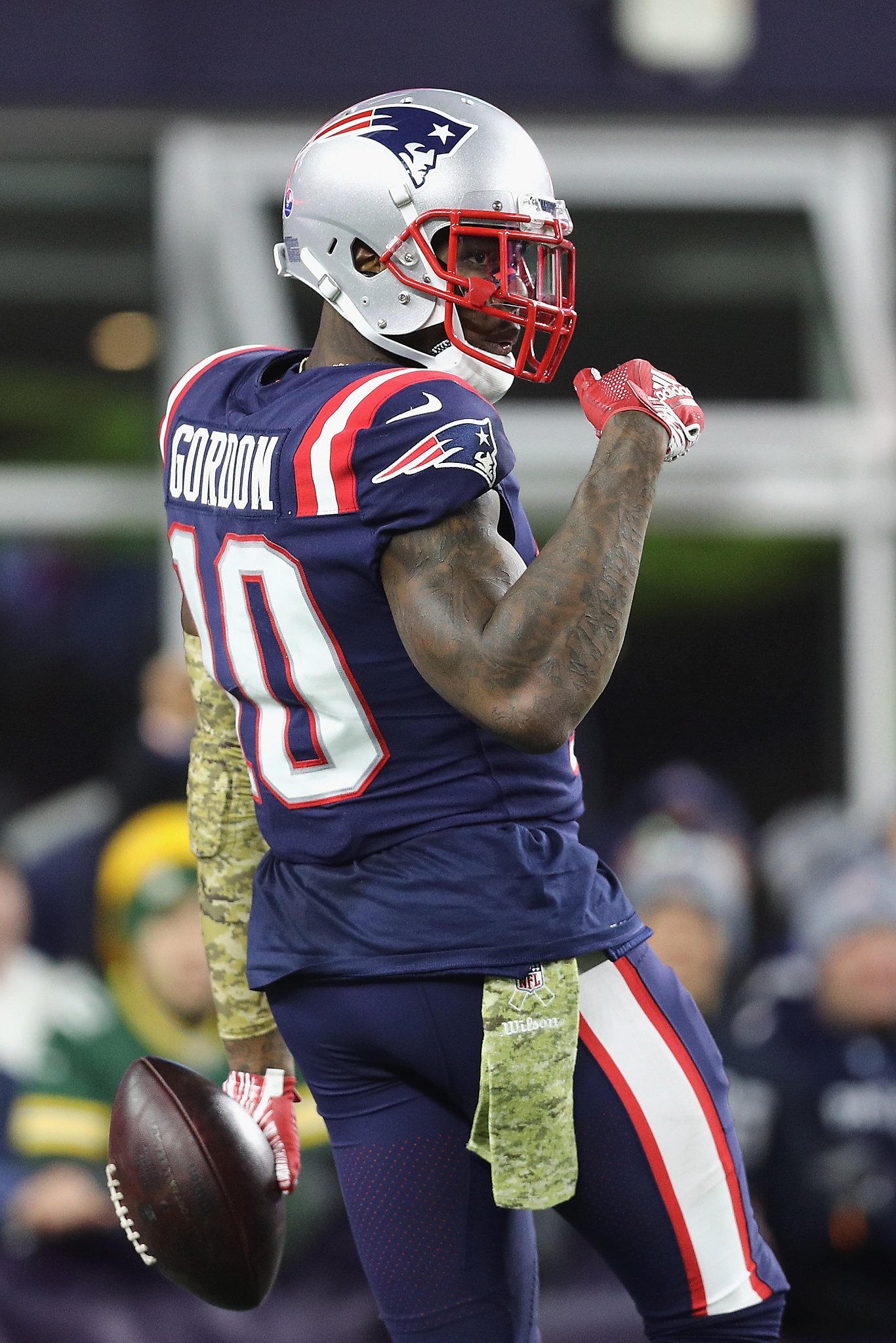 Friday's NFL: Seahawks claim receiver Josh Gordon off waivers