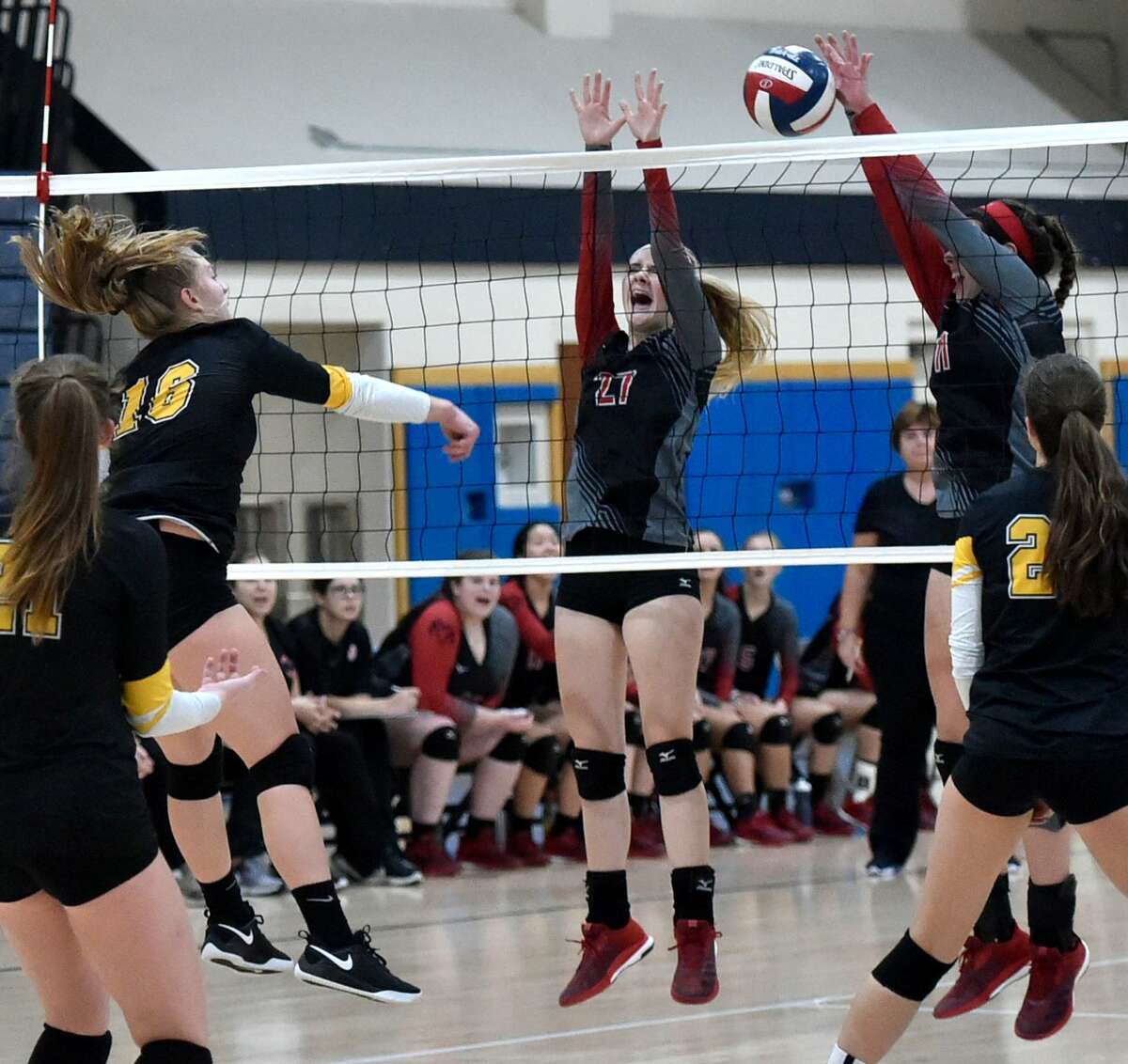 Cheshire Rallies Past Amity In 5 Sets To Win SCC Girls Volleyball Title ...