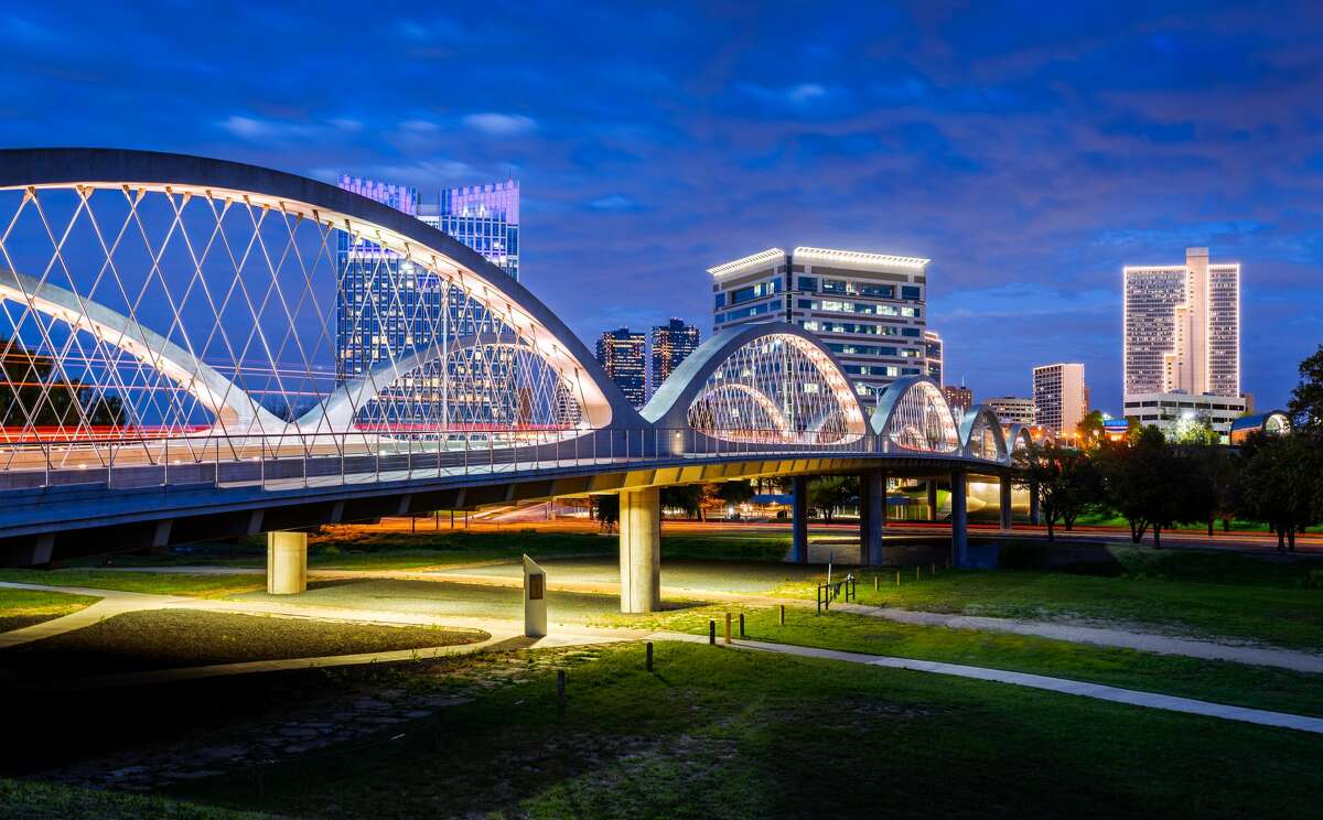 Texas travel guide Can you identify these famous Texas bridges?