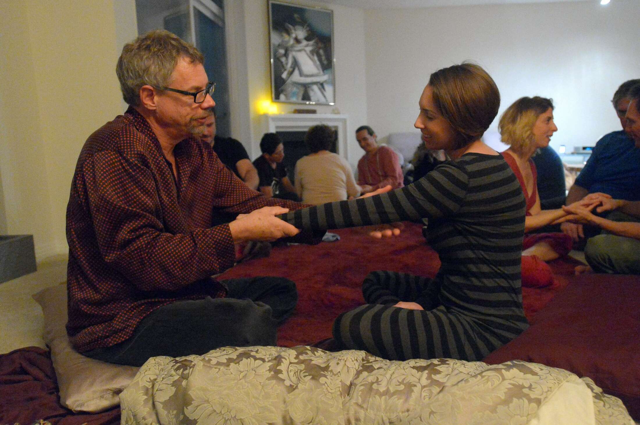 I Cuddled With Strangers At A Cuddle Party San Franciscos Latest
