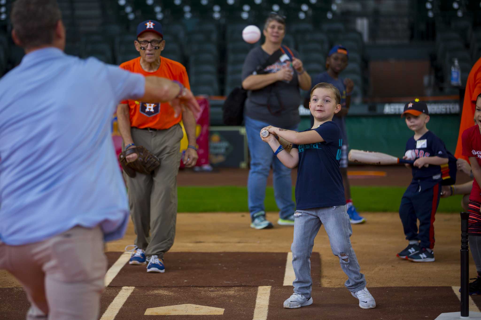 Craig Biggio's Triple Crown: 3 Kids Follow In Dad's Diamond