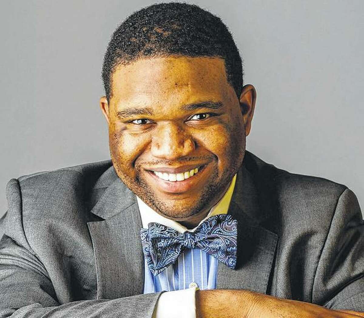 Lyric tenor J. Warren Mitchell is establishing himself in the international opera world after years as a choral music educator and conductor. He will perform Saturday with the Jacksonville Symphony Orchestra.