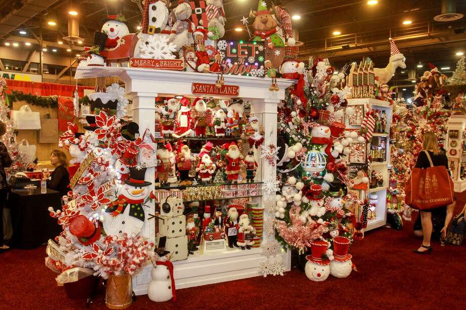 Ready, set, shop! Nutcracker Market party marks holiday tradition