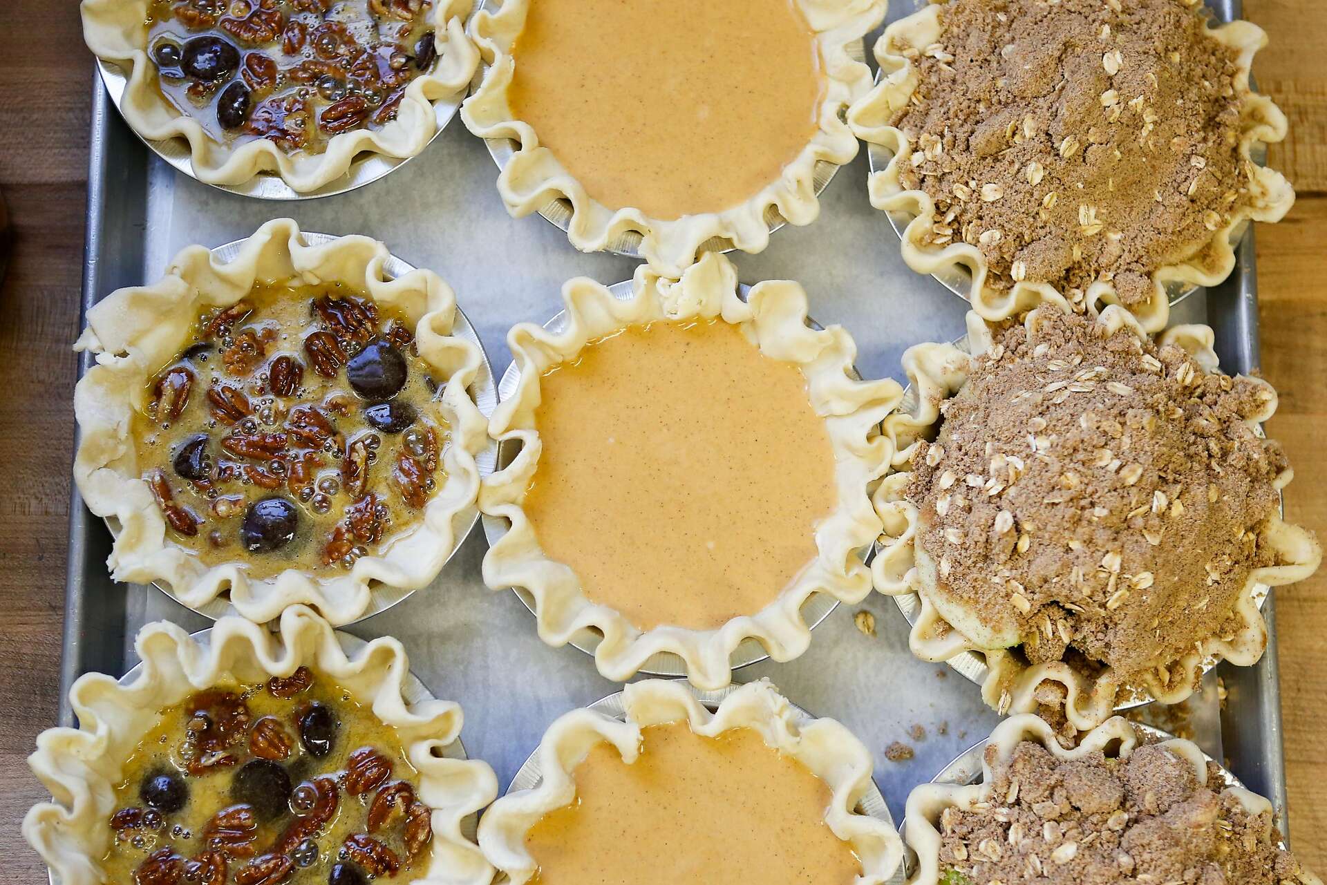 Ultimate Guide: The best Bay Area bakeries for Thanksgiving pies